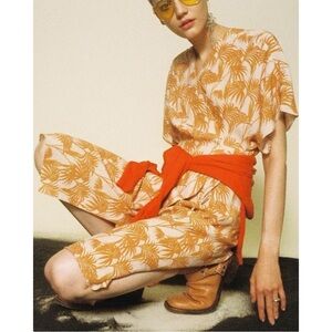 VEDA Orange Peach Tropical Floral Printed Lightweight Wrap Mini Dress sz M